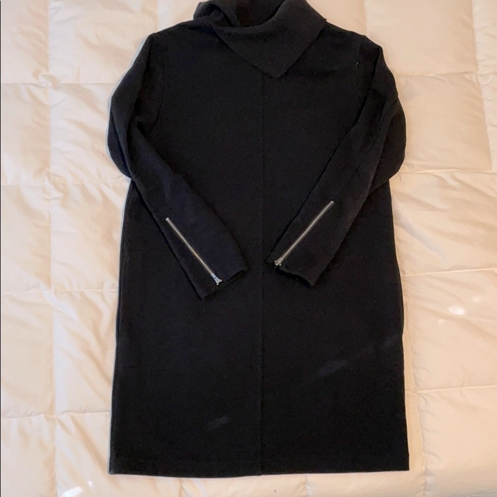 Athleta Cozy Karma Vela Dress size M
